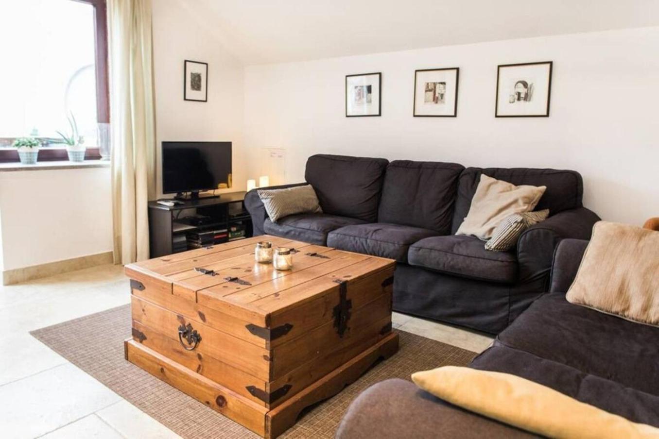 House Maharac With 3 Apartments Till 18 Persons Kamno Ngoại thất bức ảnh