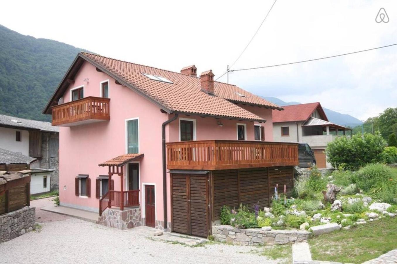 House Maharac With 3 Apartments Till 18 Persons Kamno Ngoại thất bức ảnh